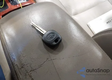 2005 Toyota Camry Xle из США, поврежденный, VIN 4T1BE30K95U599036